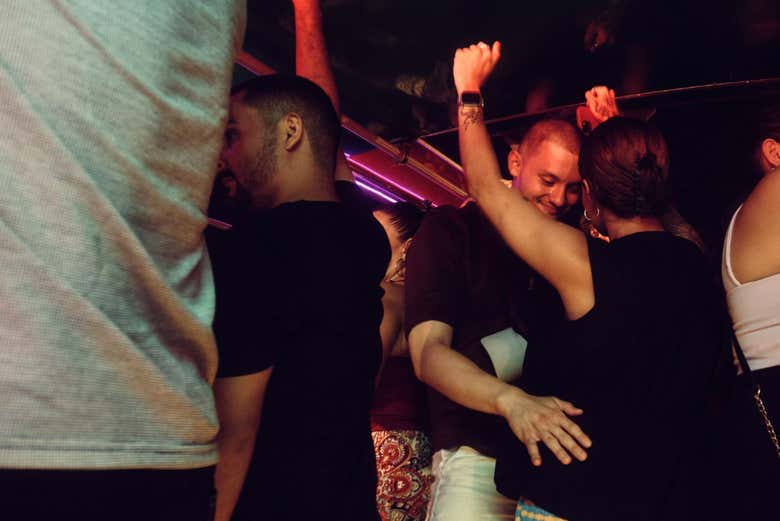 Dançando no ônibus