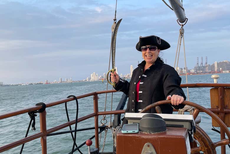 Foto posando como una auténtica pirata