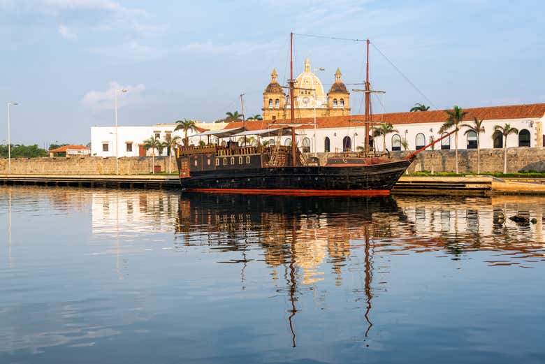 Replica di una nave pirata