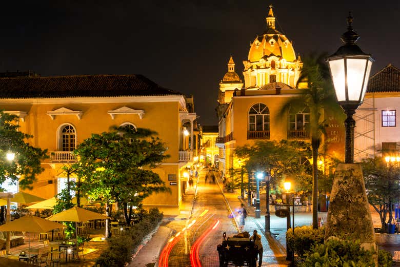 Vamos explorar o centro histórico de Cartagena das Índias