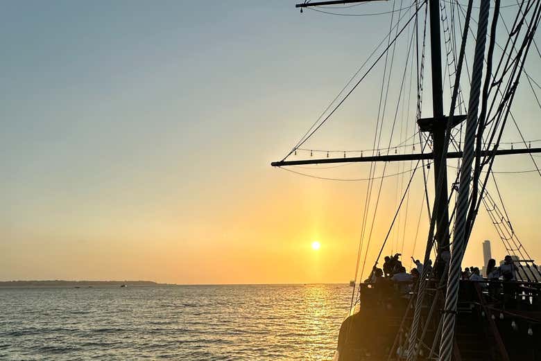 Pôr do sol visto do barco