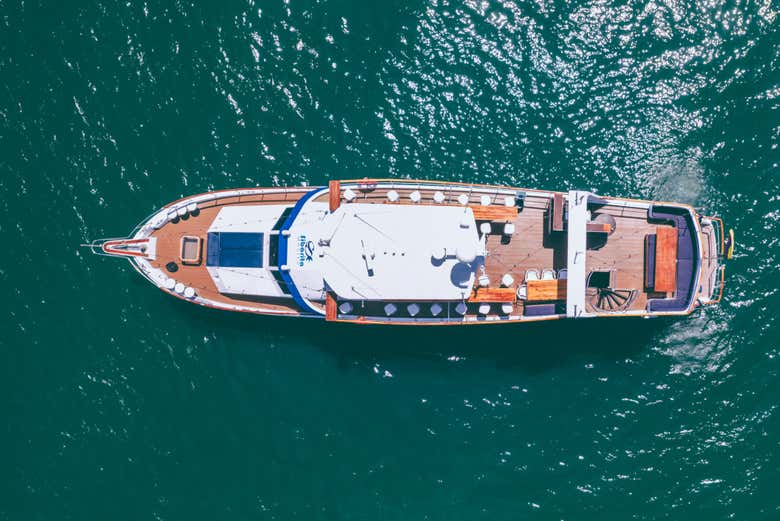 Vista aérea del barco