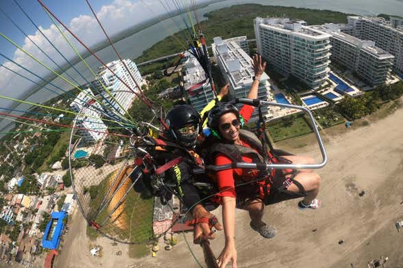 Vuelo en paratrike por Cartagena + Tour por los manglares