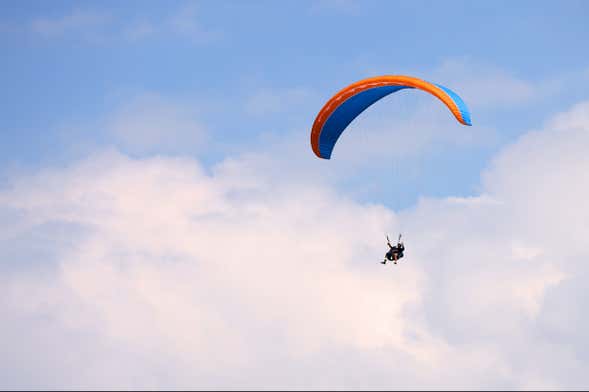 Vuelo en parapente por Cocorná