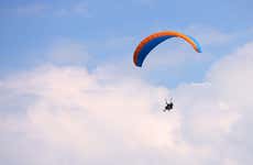 Vuelo en parapente por Cocorná