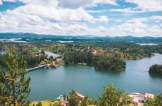 Alquiler de kayak en el embalse de Guatapé