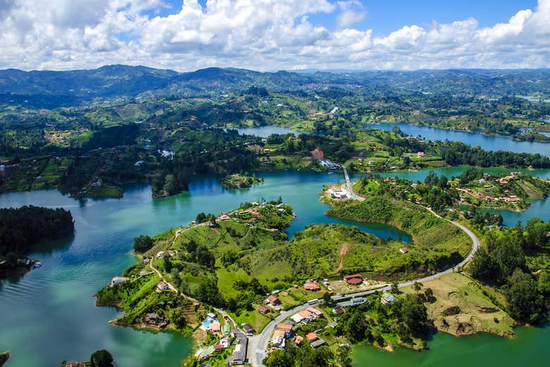 Panorámica del embalse de Guatapé