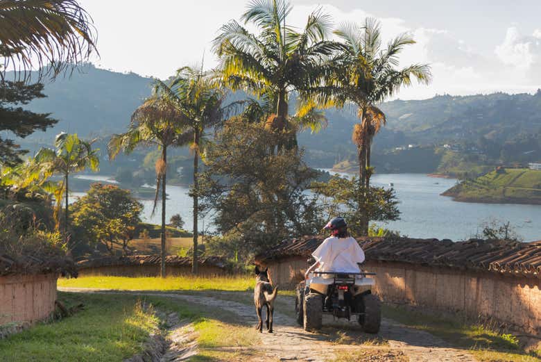 Esplorando La Manuela