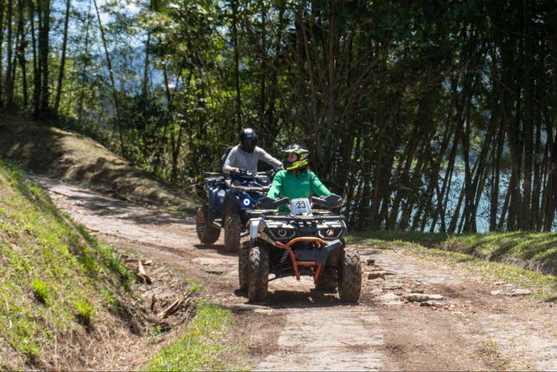 Tra i sentieri della tenuta in quad