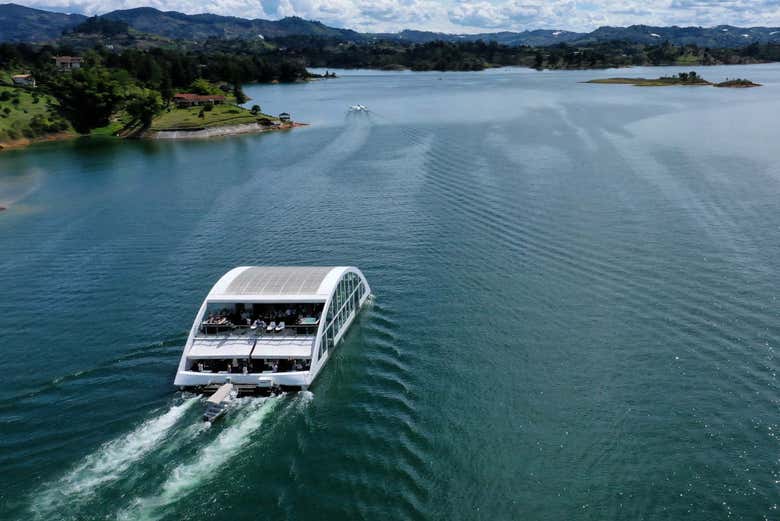 Boat ride on the Guatapé Reservoir