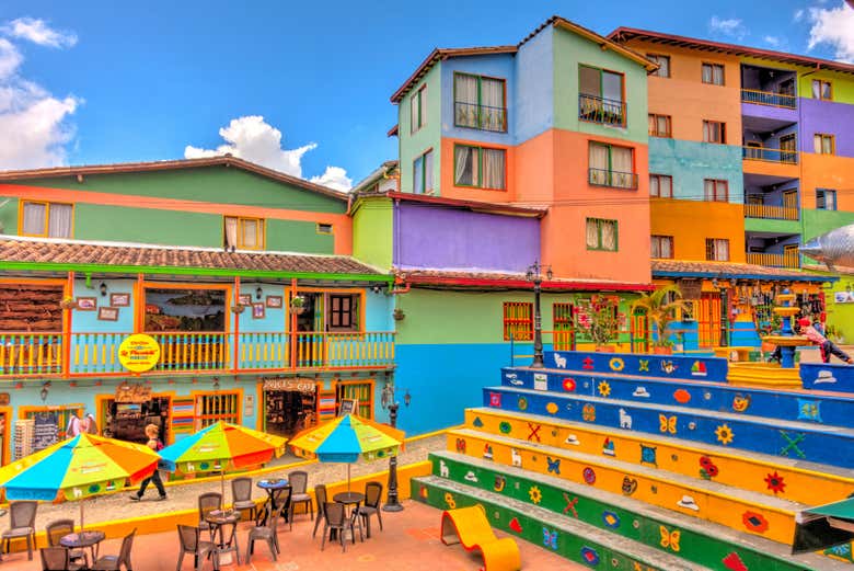 Panorámica de la plazoleta de los Zócalos