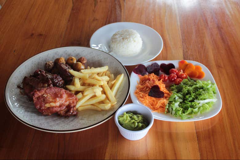 Disfrutaréis de un rico almuerzo 