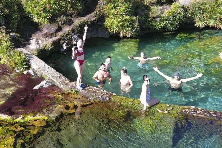 Baño en las piscinas naturales