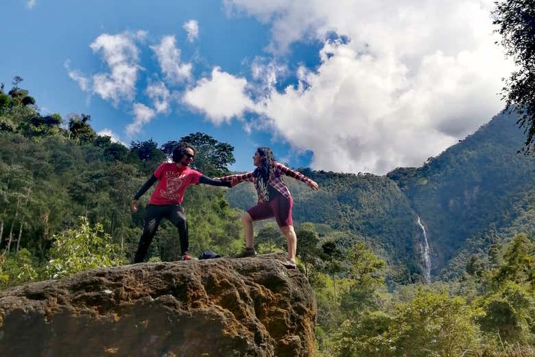 Disfrutando de la cascada La Plata