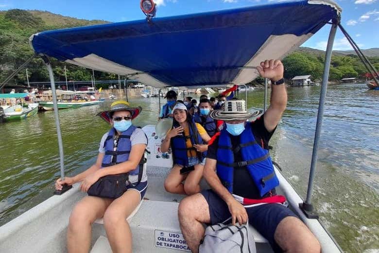 Disfrutando del paseo en barco