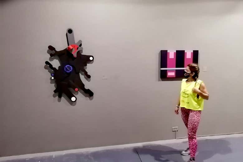 Visiting the Art Museum