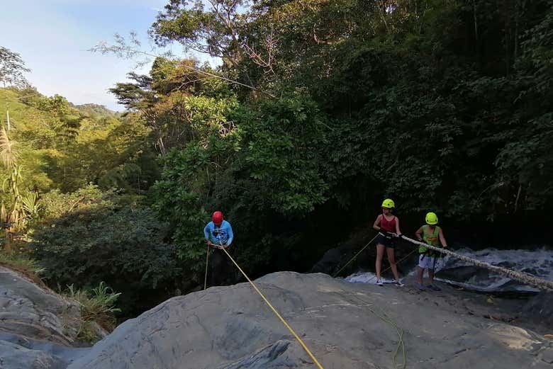 Haciendo rápel