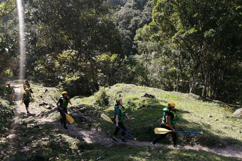 Caminando hacia el río Coello