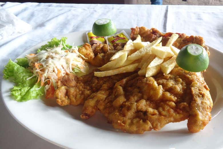 Você desfrutará de um almoço típico