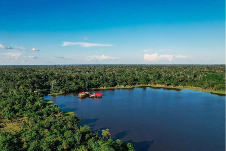 Paisajes del lago Piraña