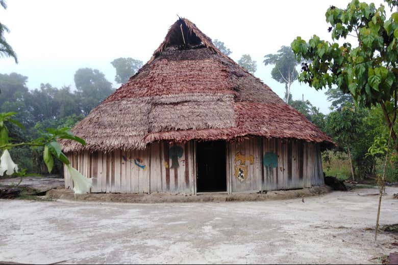 A casa ancestral na maloca