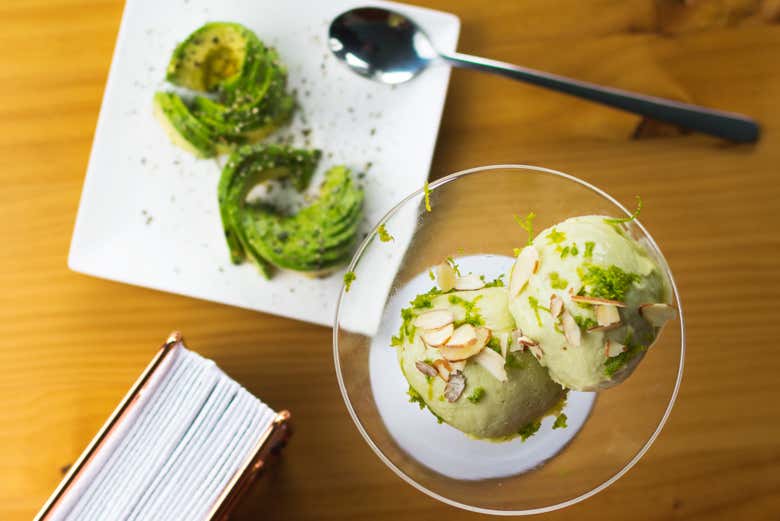 Postre elaborado con aguacate