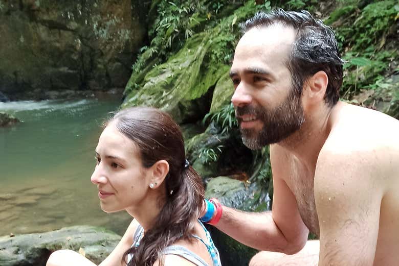 Disfrutando del tiempo libre en la quebrada