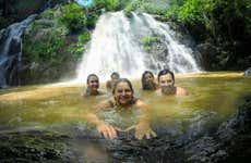 Senderismo privado por el río Cuamo y su catarata