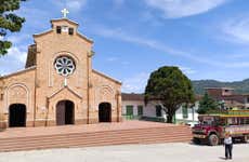 Excursão a Alejandría + Visita ao balneário Nudillales