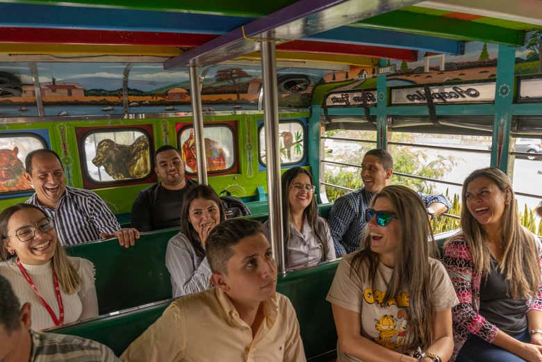 Explore the inside of a chiva
