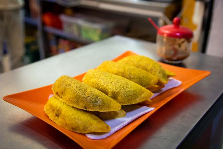 Saboread las tradicionales empanadas antioqueñas