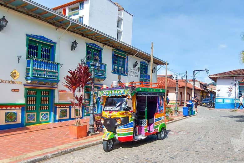 Ride in a tuk tuk