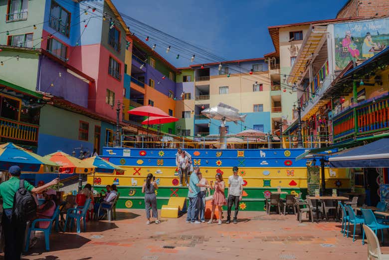 Plazoleta de los Zócalos en Guatapé