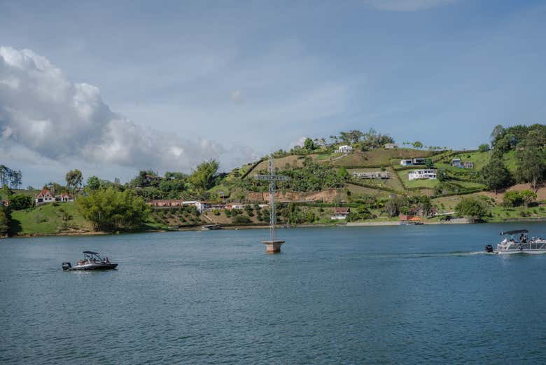Panorámica del embalse del Peñol