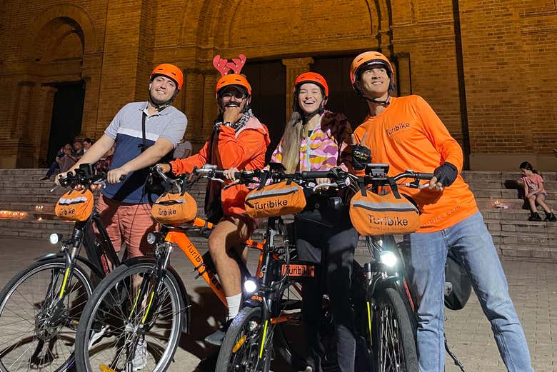 Make new friends along the way