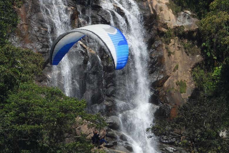 Durante il volo in parapendio