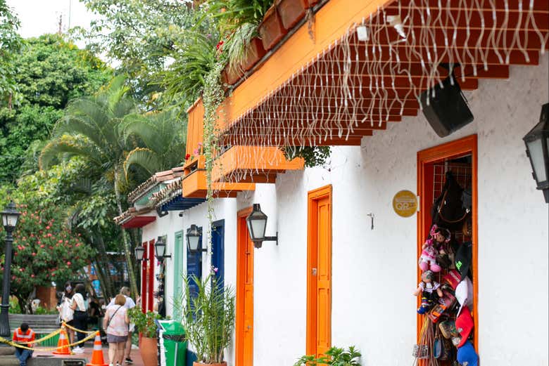 Stroll through an authentic Pueblo Paisa
