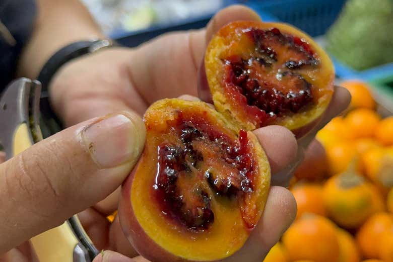 Look at the freshest and tastiest fruit in Medellín