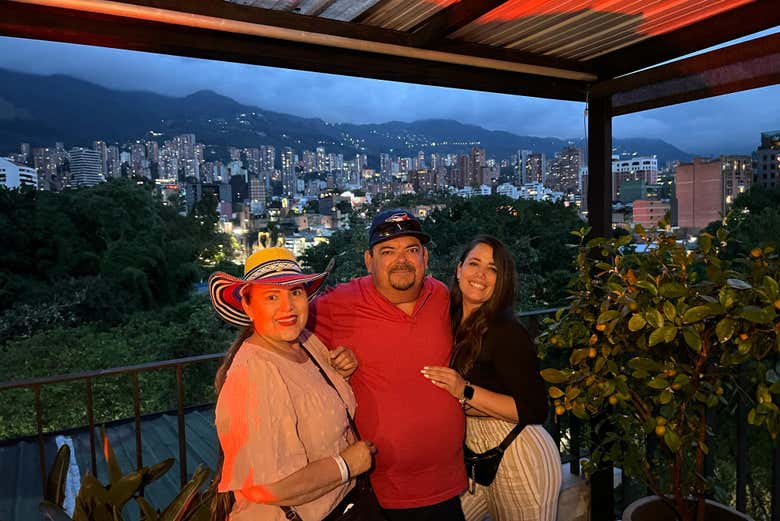 Disfrutando de las vistas de Medellin