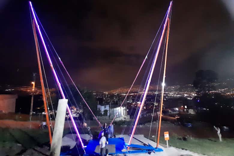 Sautez sur le trampoline