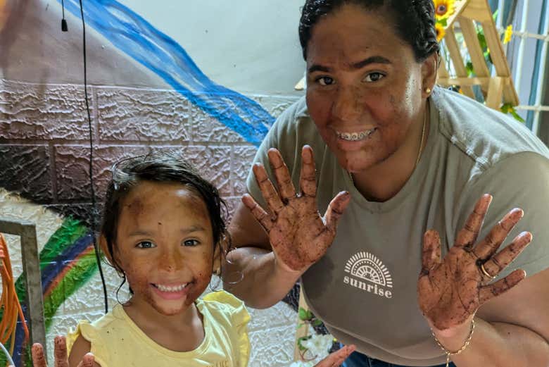 Pendant l'atelier sur le cacao à Casa Jocolate