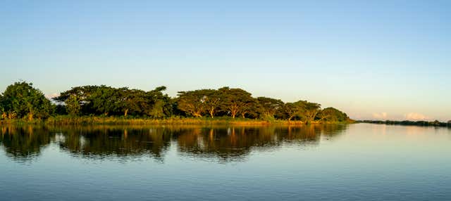 Paseo en barco privado al atardecer por Mompox