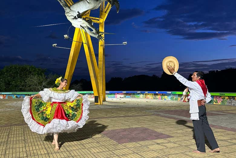 Durante la clase de baile folclórico