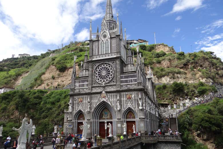 Fachada del Santuario de Nuestra Señora de Las Lajas
