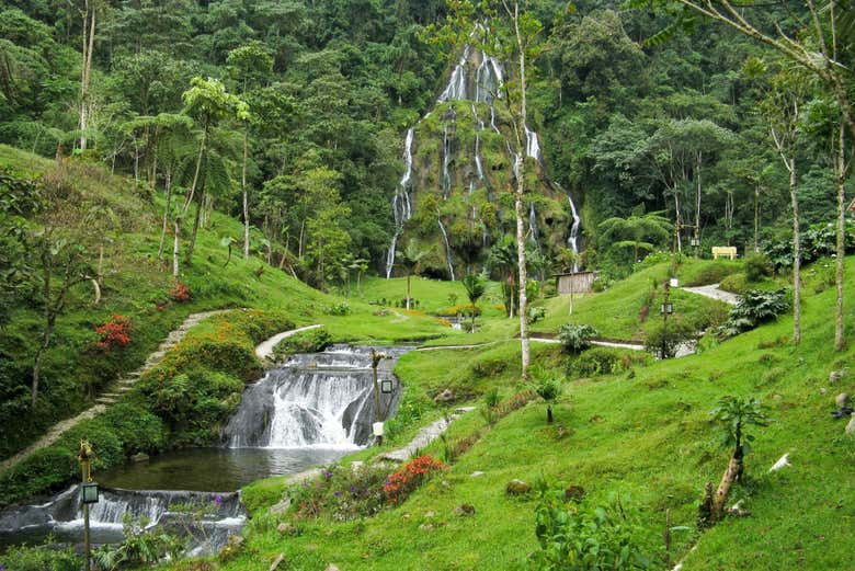 Os bañaréis en plena naturaleza