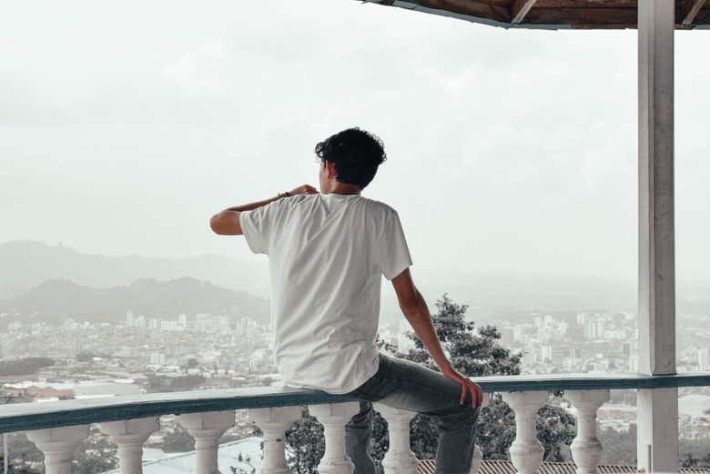 Disfrutando de las vistas panorámicas de la ciudad