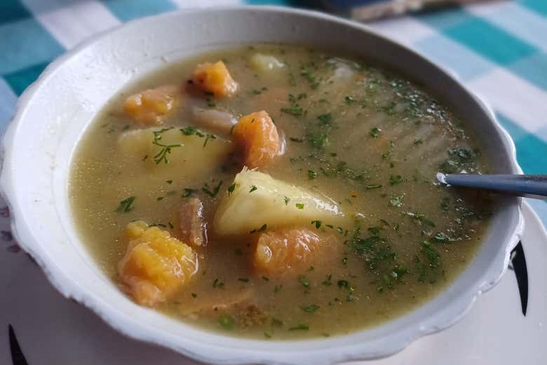 Goûtez des plats locaux