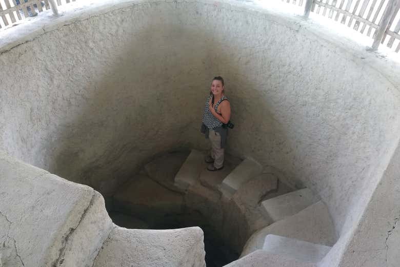 See the tombs of the National Archeological Park of Tierradentro