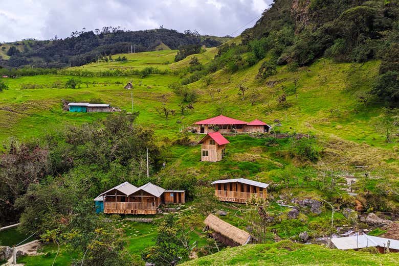 Explore the area of Salinas