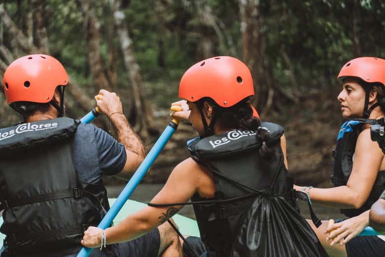 Remando por el río Claro